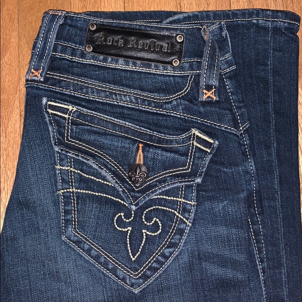 Women’s Rock Revival Jeans Size 28